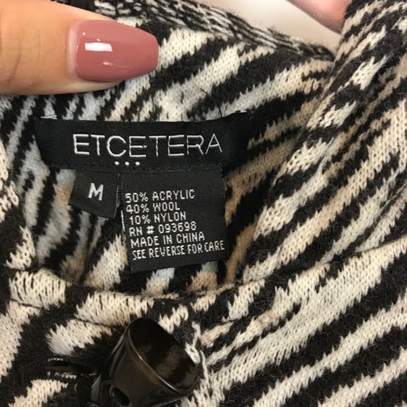 Etcetera Zebra Print Toggle Hooded Women Jacket M - Picture 3 of 4
